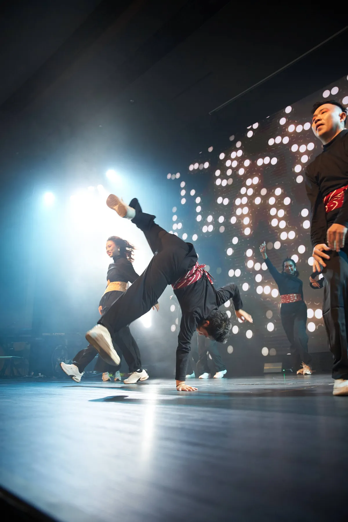 GKDI Worship di balik layar